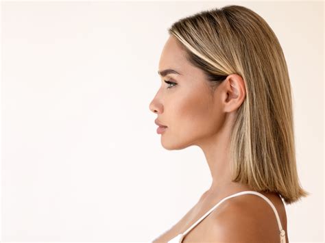 Female chin hair: 6 things hair on your chin can mean as a woman