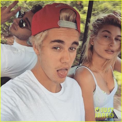 Justin Bieber & Hailey Baldwin Celebrate NYE Together!: Photo 3270798