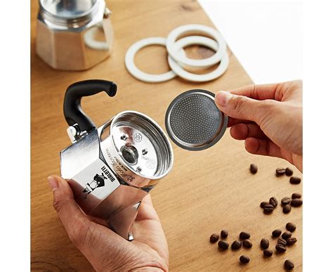 Bialetti 3 уплотнителя + 1 фильтр для алюминиевых гейзерных кофеварок ...