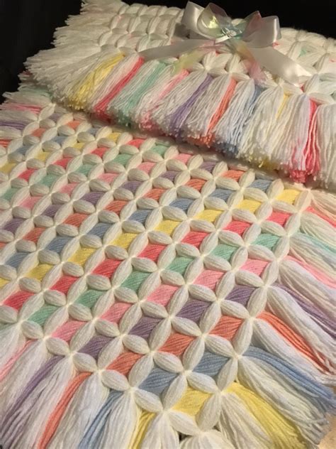 How to make a pom pom blanket simple video tutorial diy blanket loom ...