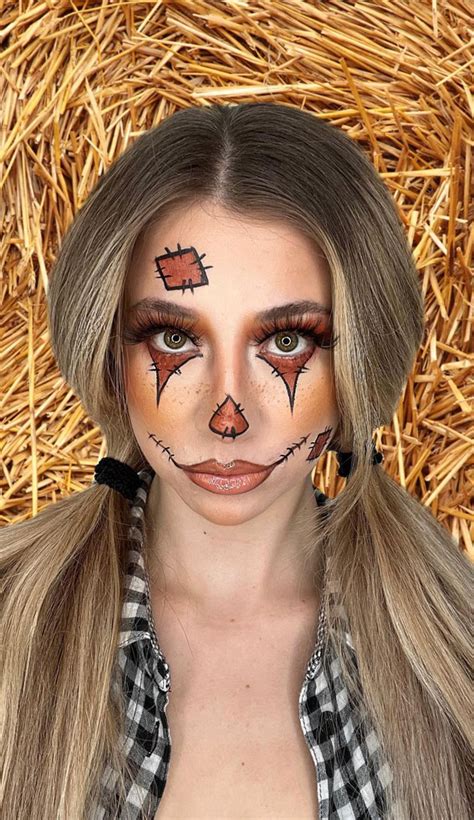 Creative Halloween Makeup Looks : Cute Scarecrow