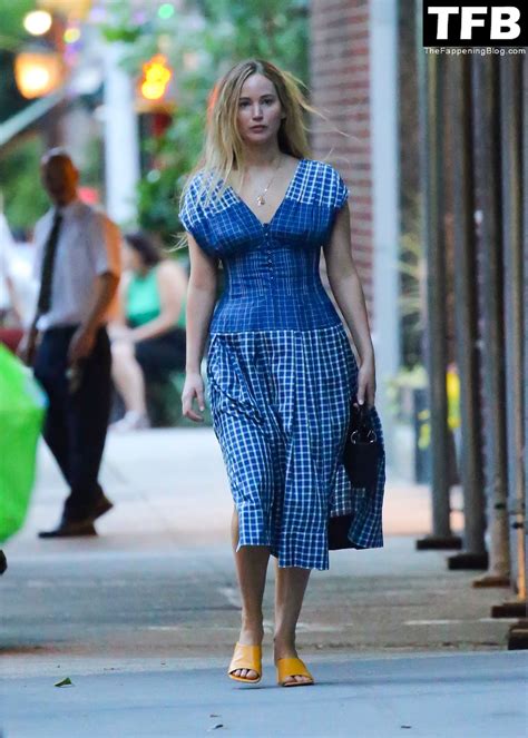 Jennifer Lawrence Sexy (31 Photos) - Sexy e-Girls🔞