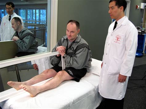 Mirror therapy shows promise in amputee treatment > Air Force > Article