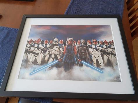 looling   decent version   image   white version