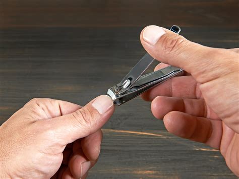 How To Cut Elderly Fingernails at Elizabeth Blanche blog