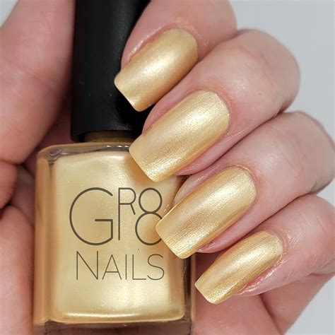 Champagne Gold Nail Polish Hand Mixed by GR8 Nails - Etsy | Gold nails ...