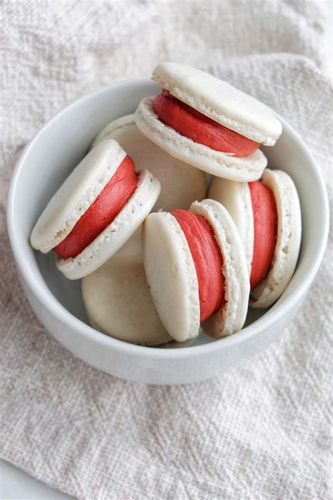 Macaron Filling Cookbook (100+ Filling Flavors) - Homebody Eats