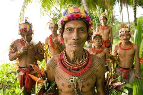 suku  unik    indonesia popbelacom