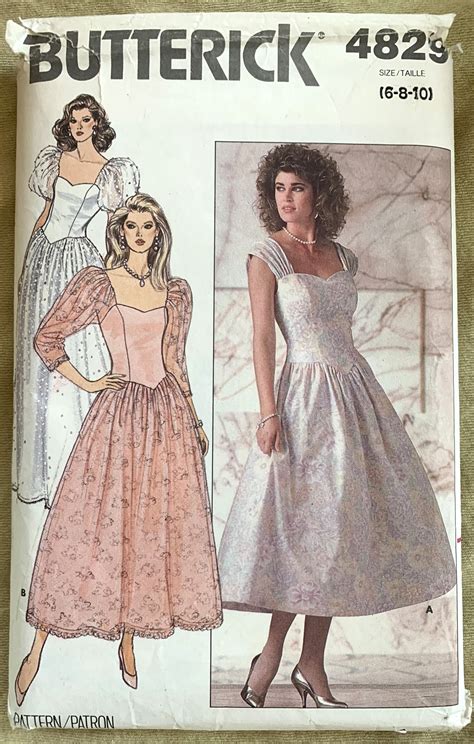 Sixteen Candles Costumes