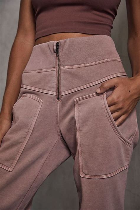 Pin auf FW21 | Outfit ideen, Kleidung mode, Outfit