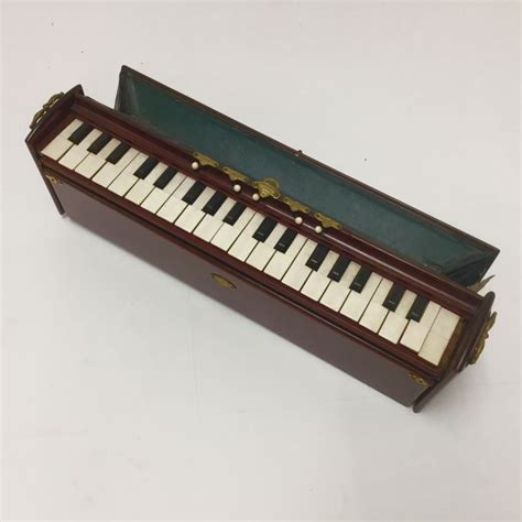 Indian harmonium | CURIOUS SCIENCE