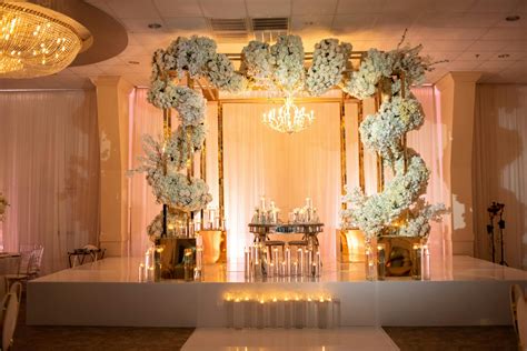 Shoppers in walmart manor tx are excited for the new aisle 11