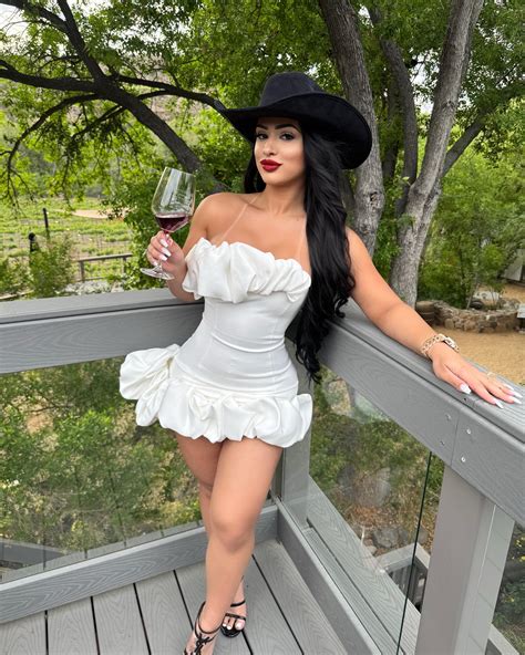 Nadia Khar - Nadia Khar added a new photo — at Oak Creek...