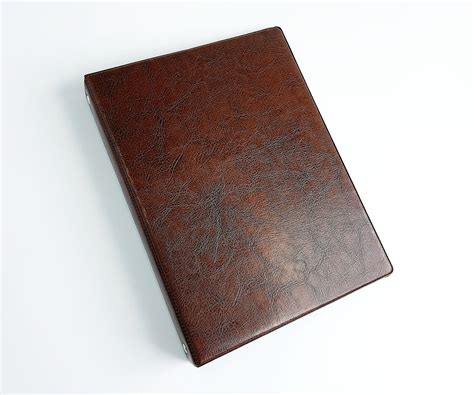 Зошит на кільцях Classic коричневий зі змінним блоком, А5, 120 аркушів ...