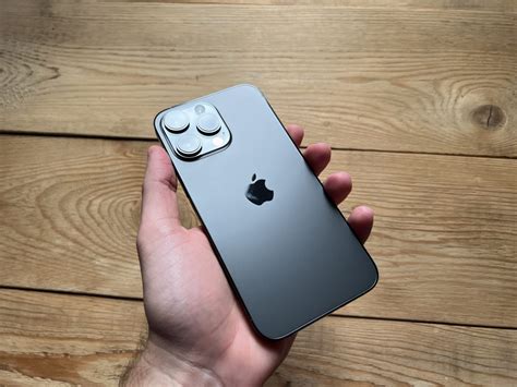 iPhone 14 Pro Max - Letem svetem Applem