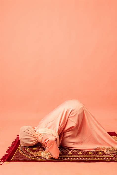 Prostration Photos, Download The BEST Free Prostration Stock Photos ...