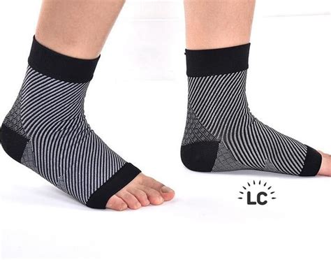 Compression Socks and Edema - Lumino Cielo