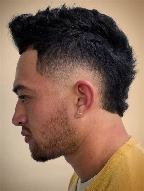 30+ Best Mid Burst Fade Haircuts for Men in 2025