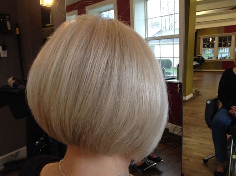 20 Stylish Pageboy Haircuts for a Modern Look 9