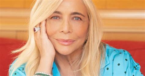 Mara Venier, "si parte da qui": il messaggio che conquista i fan ...