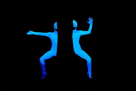 black light show infoupdateorg