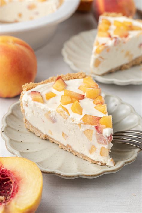 Peaches and Cream Cheesecake - Pumpkin 'N Spice