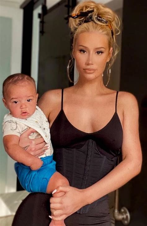 Iggy Azalea backtracks on single mum Instagram post after split ...