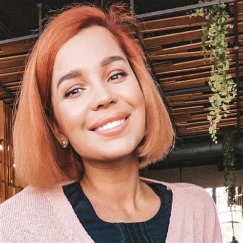 Юлия Салибекова высмеяла информацию о том, что не дала себя обобрать в ...