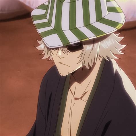 kisuke urahara kisuke urahara  hat kisuke urahara anime bleach