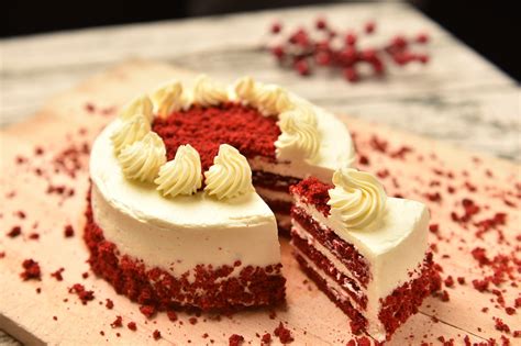 Red Velvet Cake Wallpaper