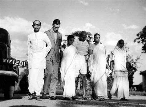 Gandhi: Rare Photos of a Pioneer of Nonviolent Civil Disobedience | Time.com