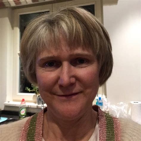 Ilse Timmermans - QC Analyst - Sanofi Genzyme | LinkedIn
