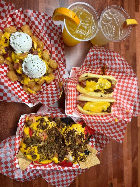 Private Parties and Catering - Crawl Street Tavern