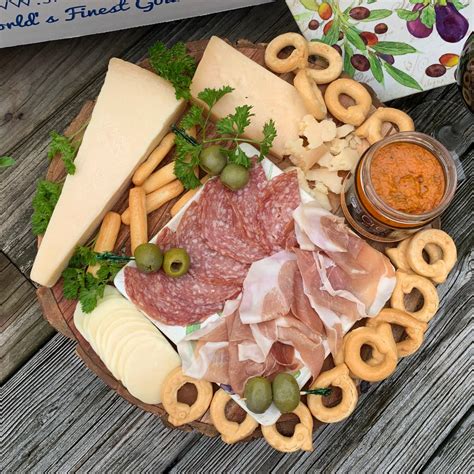 GiftWorld Imported Italian Meat and Cheese Gift Basket Delicious Cheese
