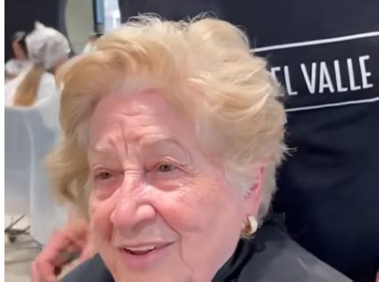 lderly Woman’s Stunning Salon Transformation Leaves Everyone Speechless ...