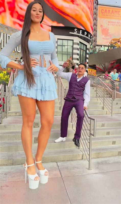 Tall Marie Temara by Giganta15 on DeviantArt