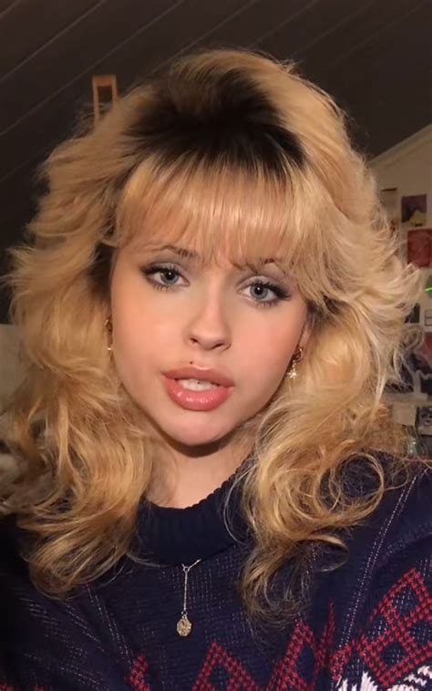 80s hairstyles for women | 80's hairstyle, 80s short hair, Hair cuts