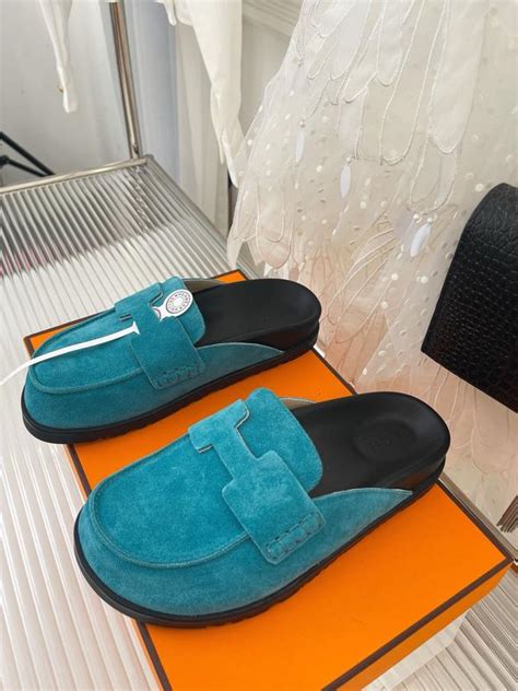 Мюлі, шльопнці, сабо hermes — ціна 4550 грн у каталозі Сабо Купити ...