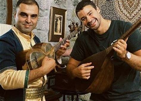 Jan-Klod Van Dammın oğlu Bakıdan və Azərbaycan musiqisindən yazdı ...