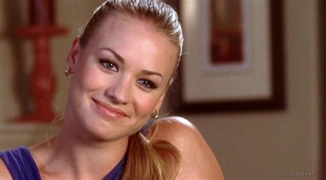 Chuck 1x04 - Yvonne Strahovski Image (11752206) - Fanpop