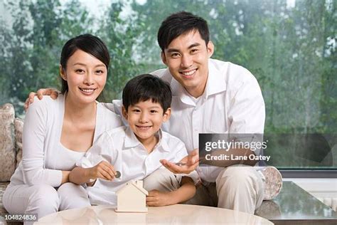 Cny Family Photos and Premium High Res Pictures - Getty Images