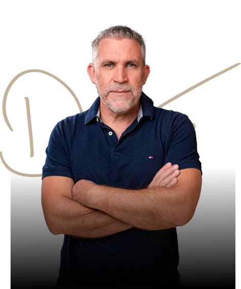 Biography | David Hart