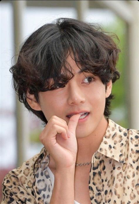 Pin by coco on tae :) | Taehyung, Kim taehyung, V taehyung