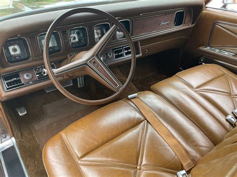 1971 Lincoln Continental Mark III Interior by CreativeT01 on DeviantArt