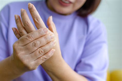 Thumb Pins And Needles Numb at Gabriel Chubb blog