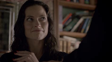 Irene Adler Caps - Irene Adler Photo (36482136) - Fanpop