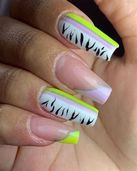 95+ Geniales Diseños De Uñas Gel Para Tu Proxima Manicura - DECORAMANO
