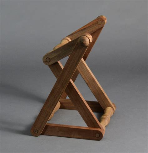 Yoga Gizmo - Museum for Art in Wood