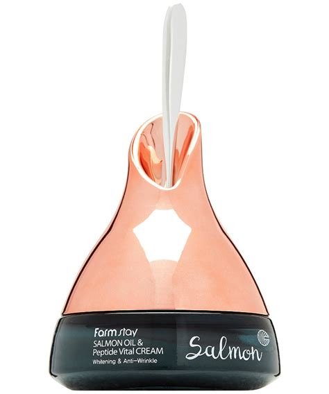 Купить FarmStay Крем для лица с лососем и пептидами Salmon oil ...