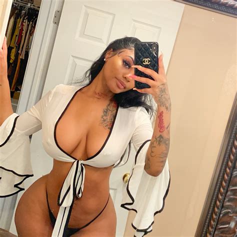 brandi-kelly-onlyfans-11 - ColorMusic